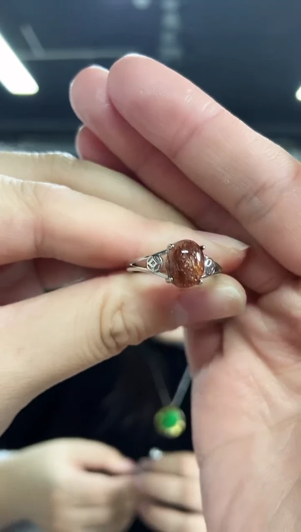 【闪购商品】水晶戒指未镶嵌多样性发其一颜色微差