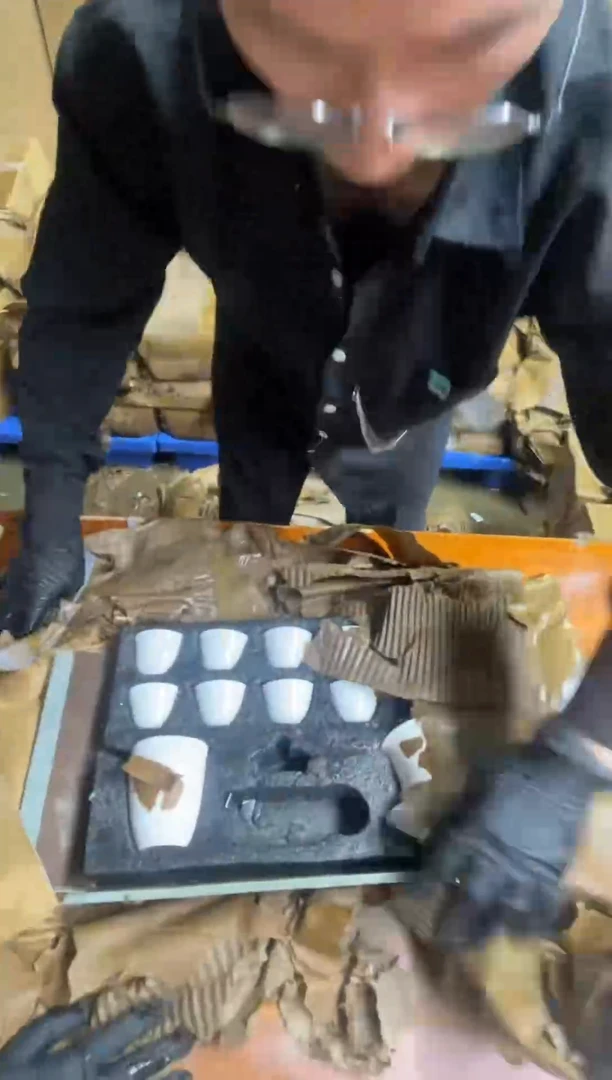 瓷片@@@@@@@@@@@@@@@