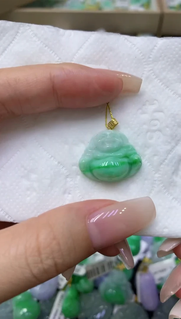 颈饰18K金镶嵌翡翠天然缅甸翡翠A货