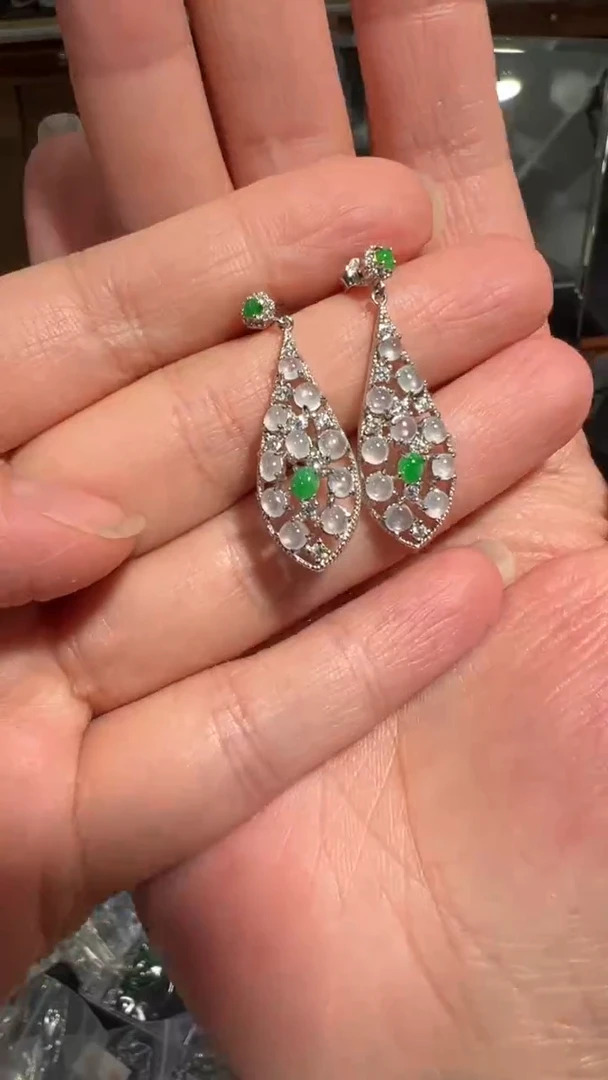 【闪购商品】翡翠耳饰银S925镶嵌翡翠