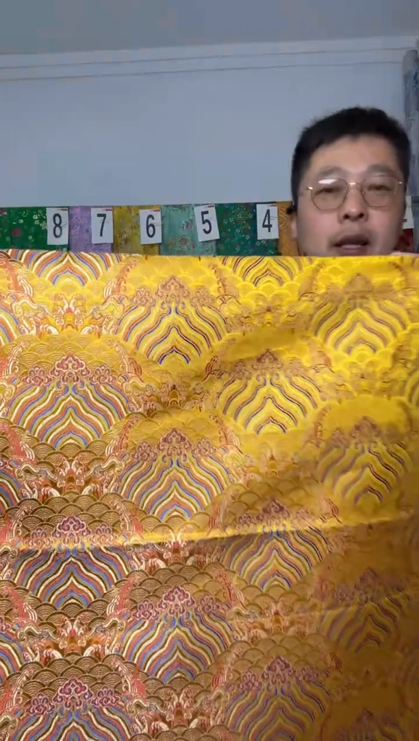 混纺满18元包邮.两单连裁.宽.长70.50