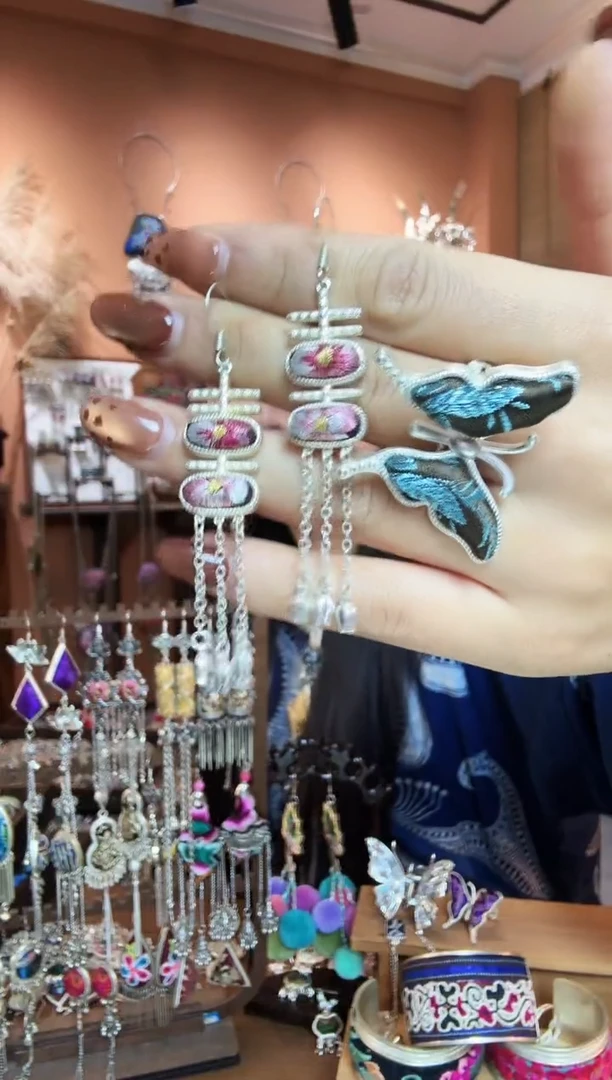 刺绣纯手工民族风耳环