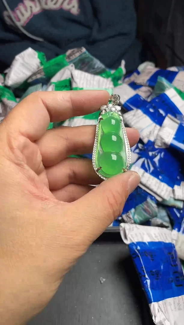 强子收货时尚吊坠FH-444