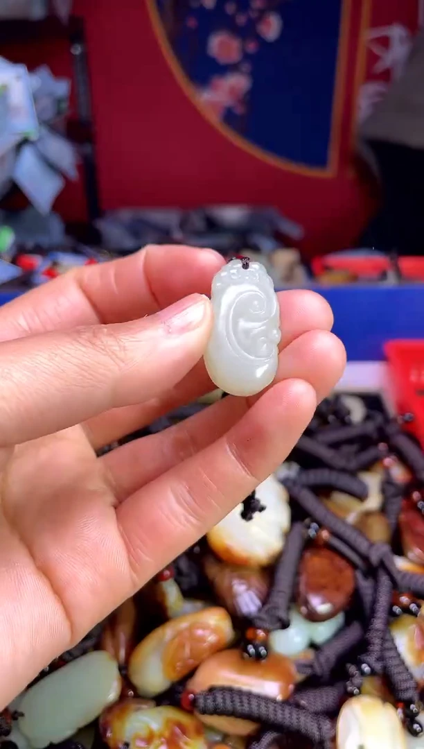 【闪购商品】和田玉颈饰未镶嵌123