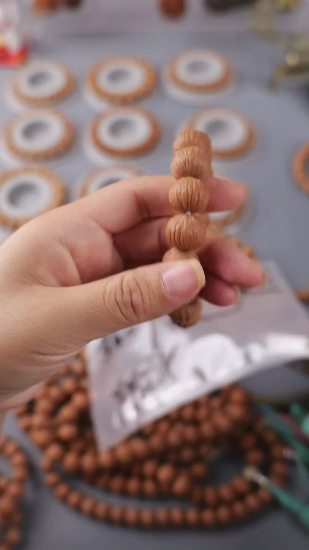 猴头核桃手串土豪手串闪购