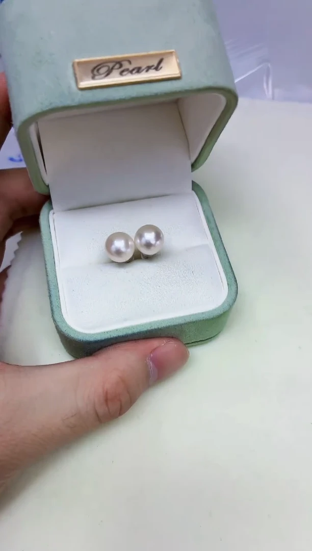 银S925镶嵌DA淡水珍珠曼塔耳钉10-11 y803