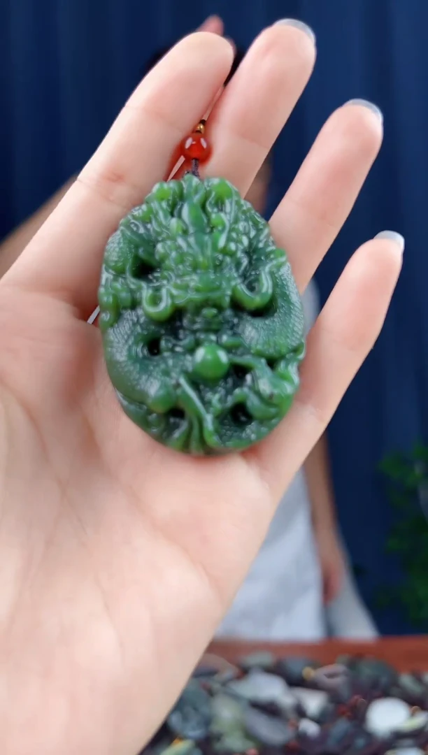 未镶嵌和田玉挂件拍一发一，多样性发货