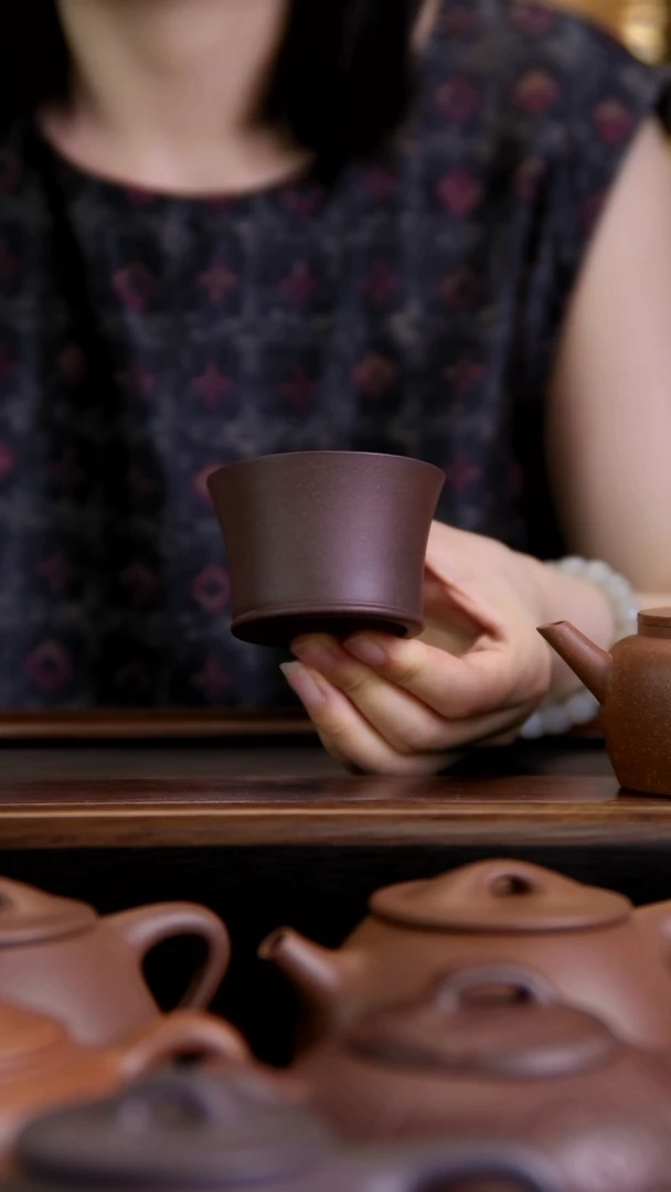 茶杯紫砂全手工黄龙山原矿老紫泥