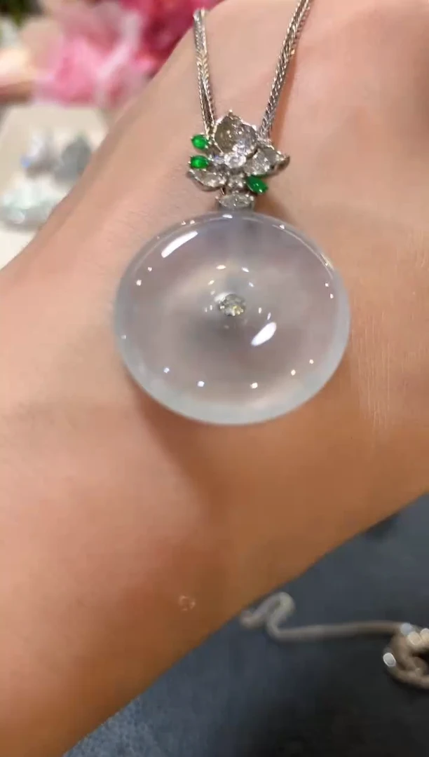 吊坠(不含链)18K金镶嵌翡翠n24