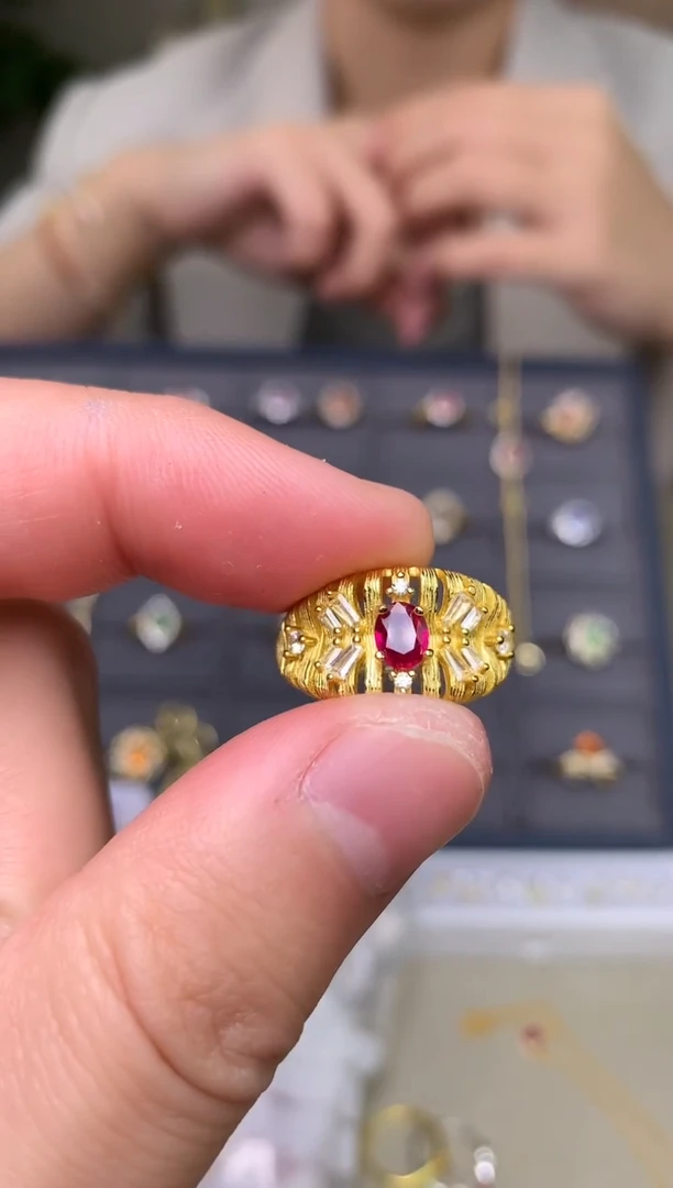 银S925镶嵌戒指红宝石戒指