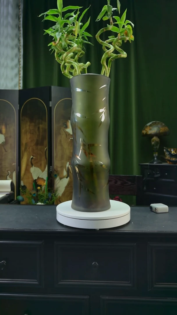 手工艺品琉璃马***姐竹子