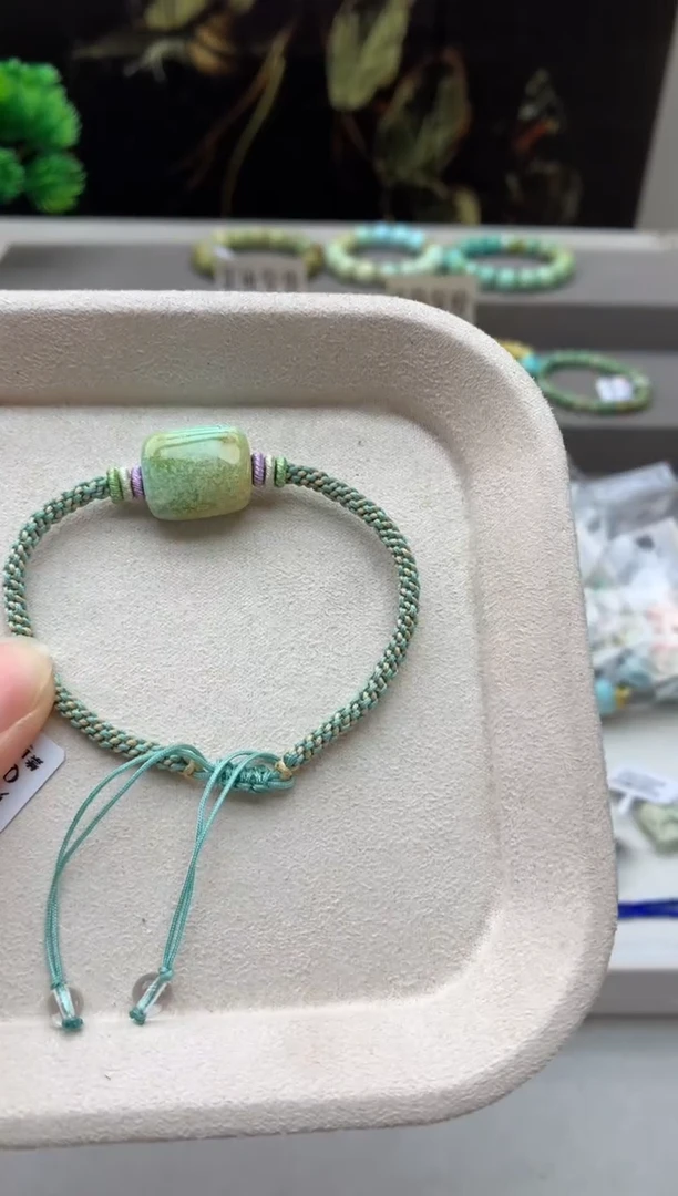 未镶嵌绿松石手绳Q35