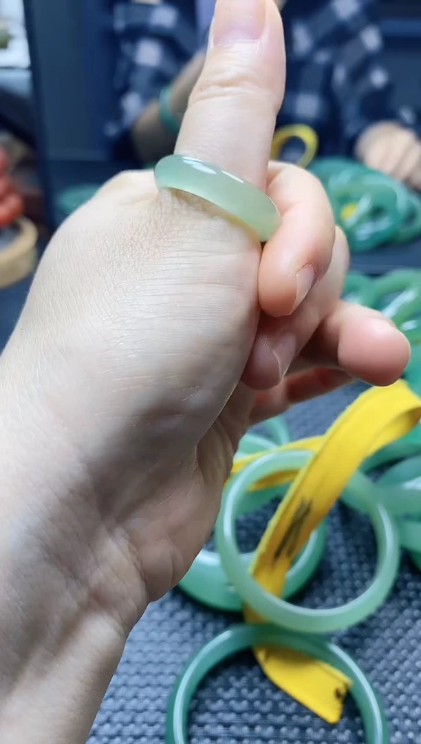 未镶嵌东陵石戒指大号