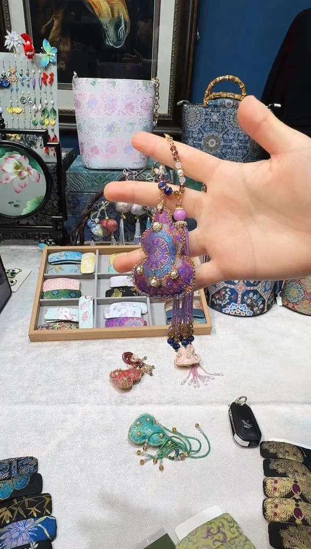 刺绣阿**1国风美物非遗手工