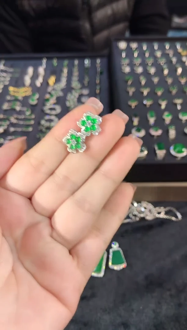 【闪购商品】翡翠耳钉银S925镶嵌047zgc时尚