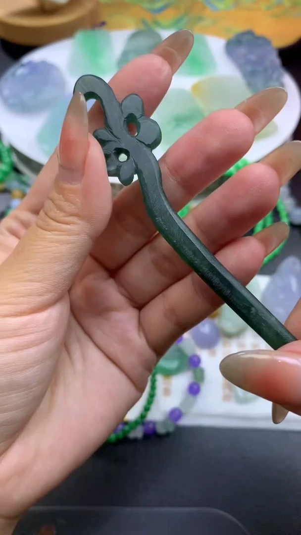 【闪购商品】定制翡翠未镶嵌翡翠