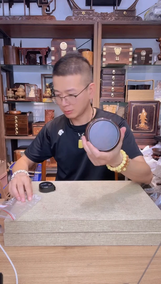 乌木类架子599大红酸枝整木8.5公分圆底座