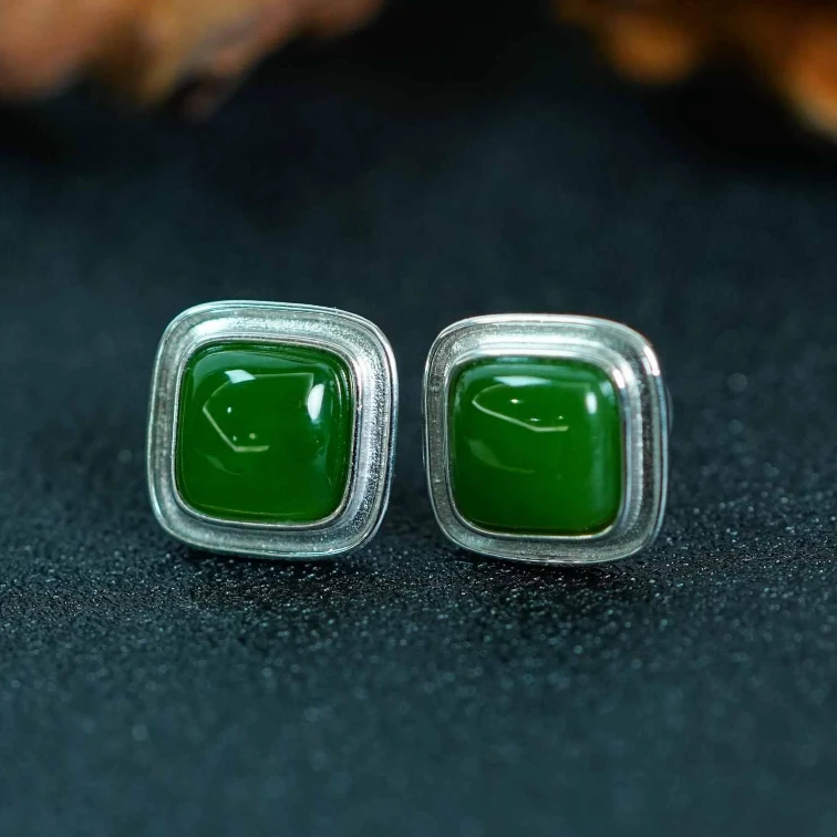 【老爸评测专属】S925和田玉碧玉方形耳钉 T081155