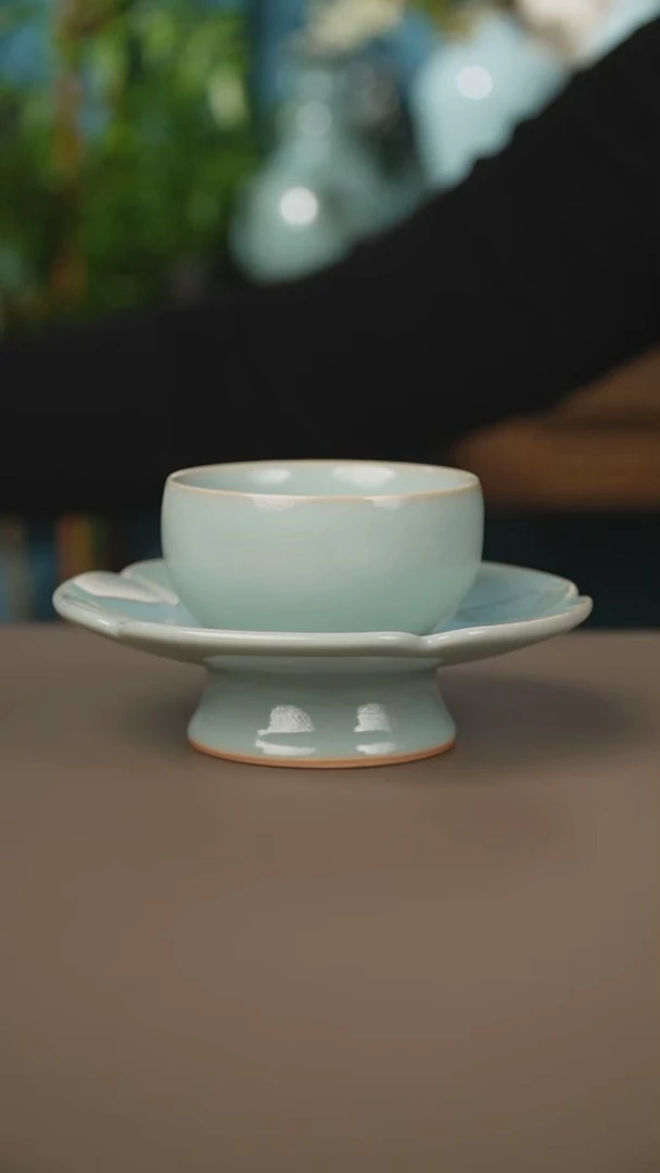 天青罗汉盏托杯微暇