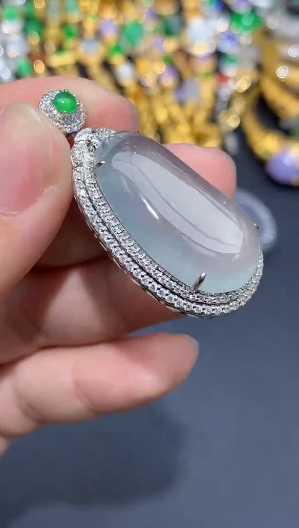 翡翠18K金镶嵌颈饰665-春日珠宝