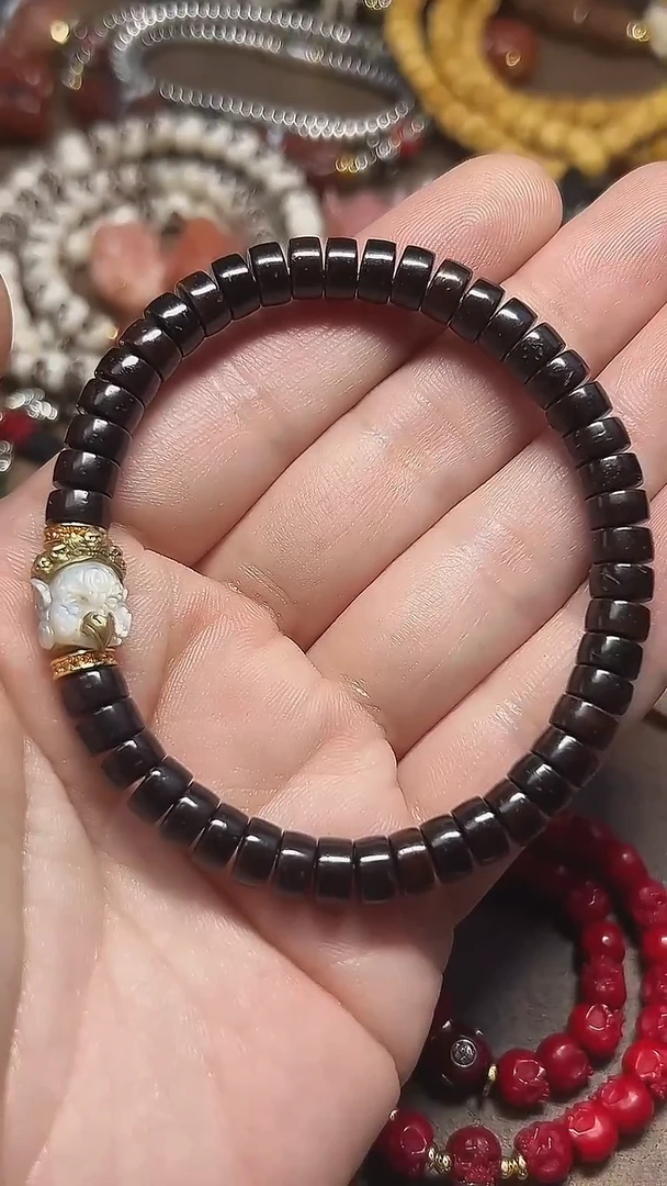 手串椰蒂小**?大鹏首珠顶珠手串