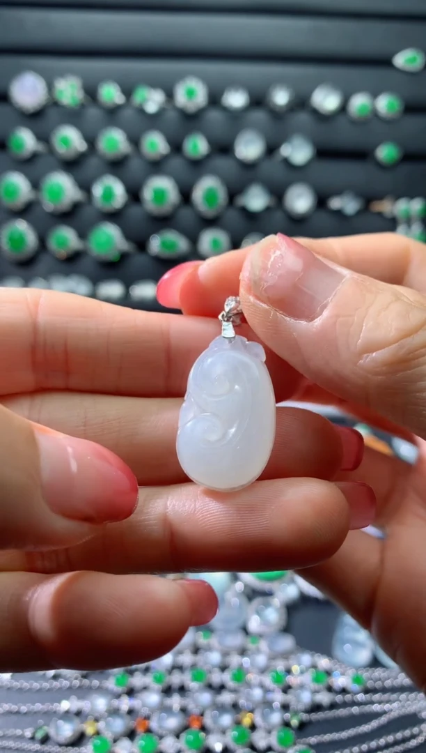 颈饰银S925镶嵌翡翠dz