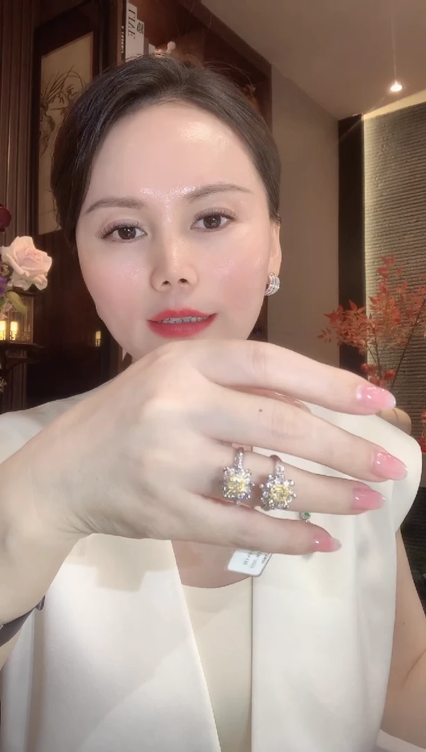 18K金镶嵌戒指钻石C67 多样性发货一件