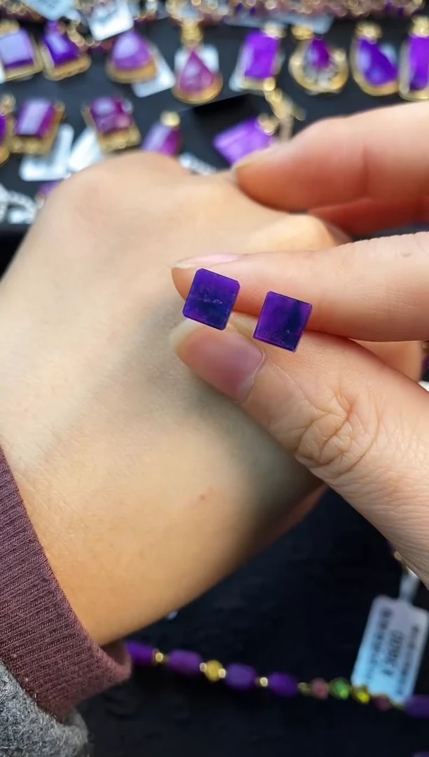 苏纪石（舒俱来）银S925镶嵌耳饰S*n1