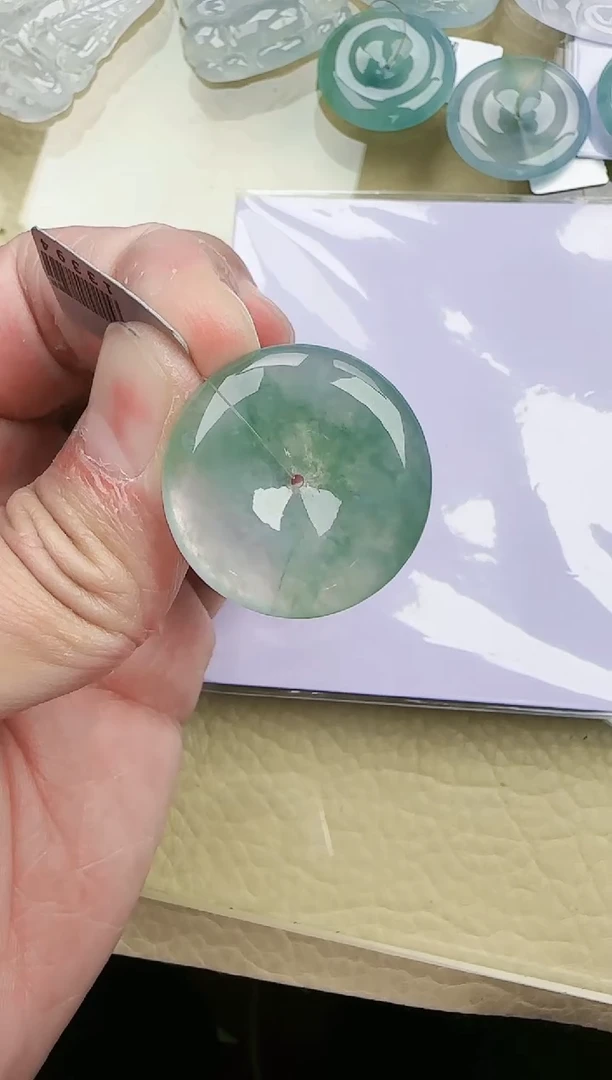 颈饰未镶嵌翡翠缅甸翡翠a货