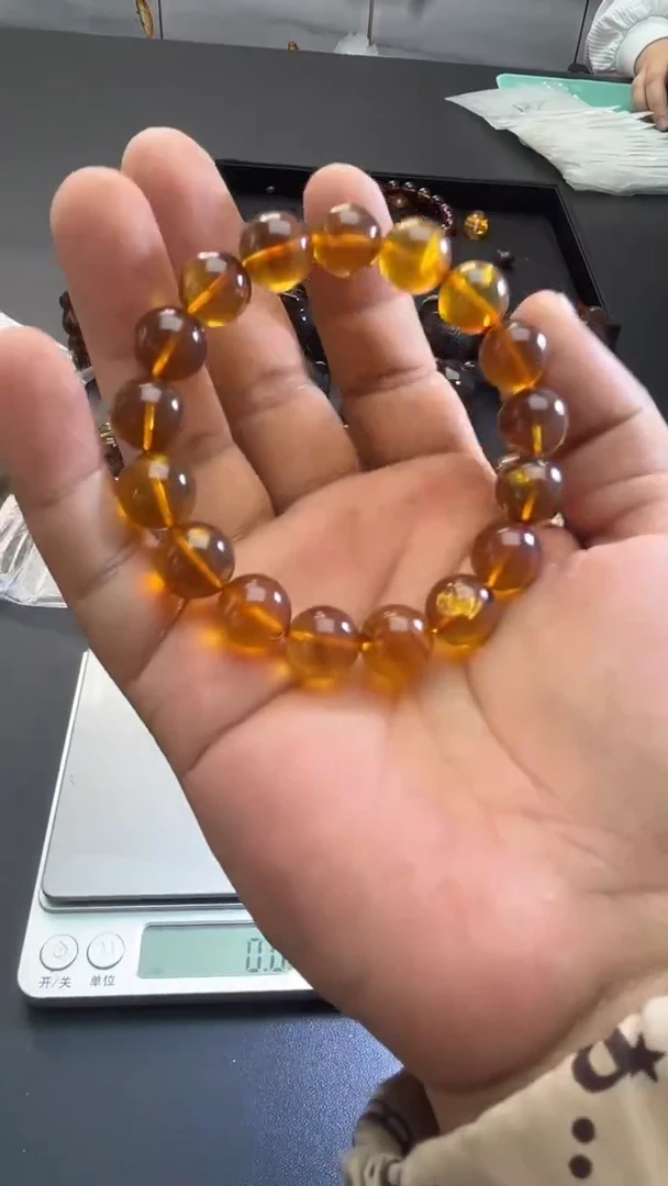 裸石琥珀未镶嵌21