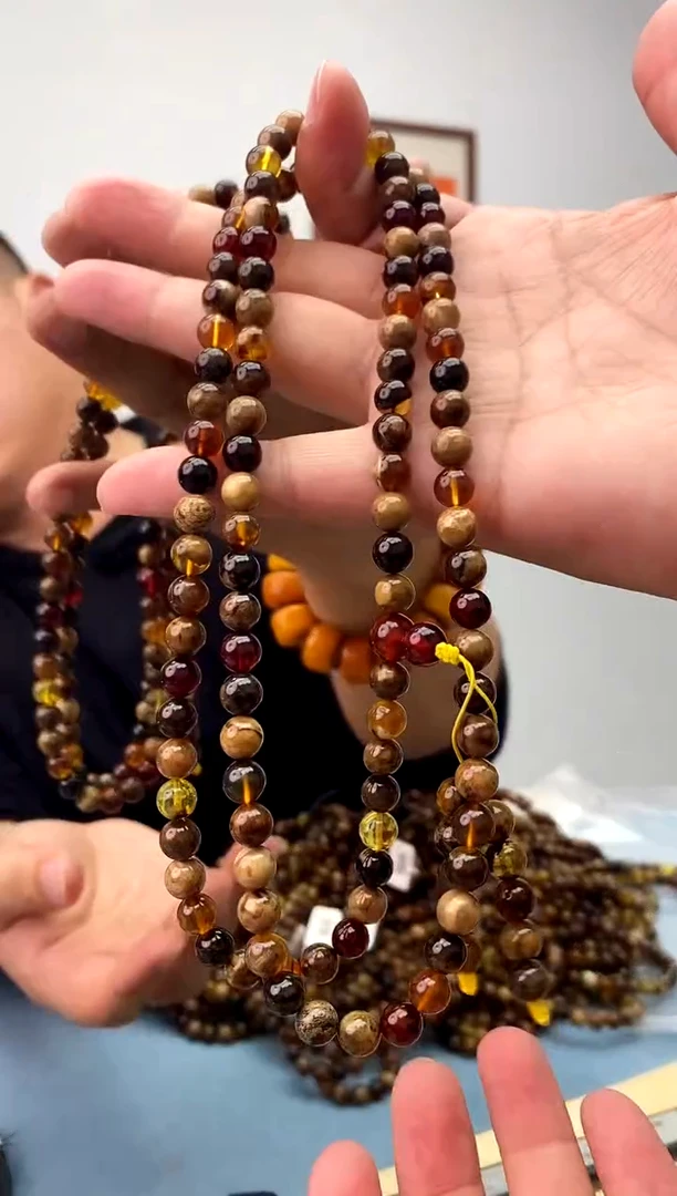 【闪购商品】琥珀珠宝奇石未镶嵌假一罚十，发一件