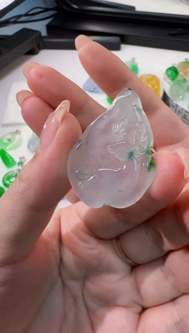 颈饰未镶嵌翡翠缅甸A货翡翠