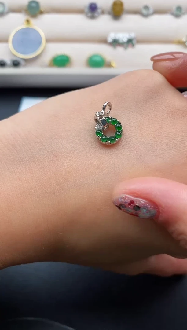 银S925镶嵌戒指翡翠4444444+6