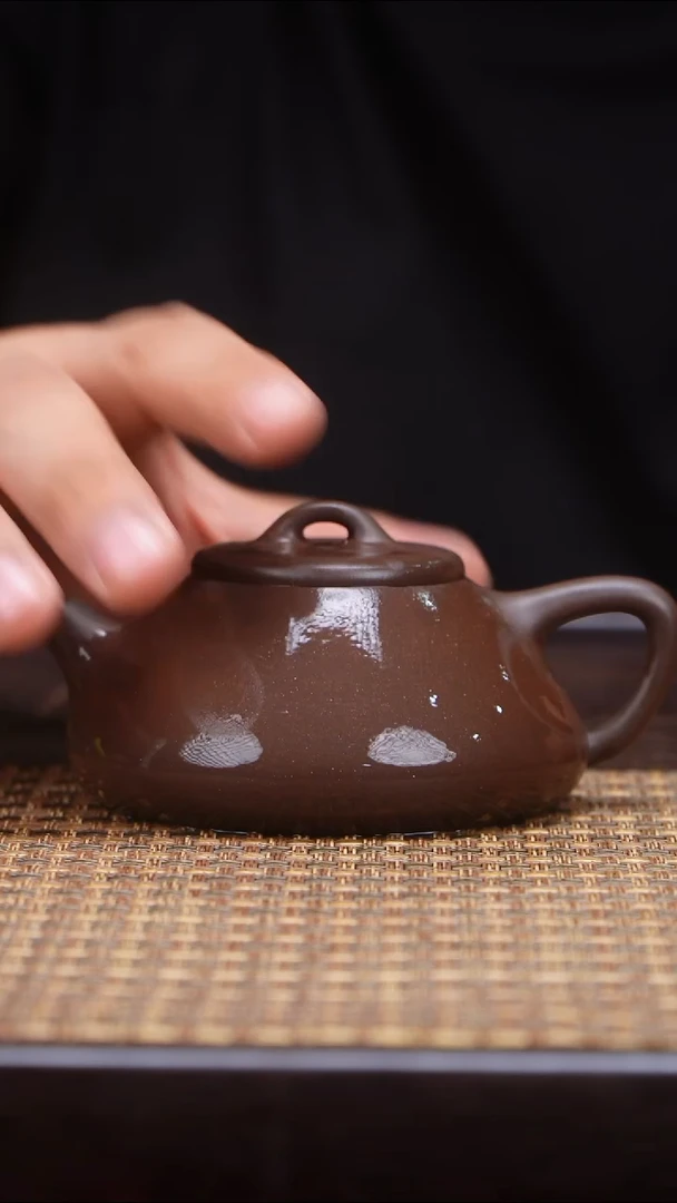 茶壶紫砂y***z的地方当天