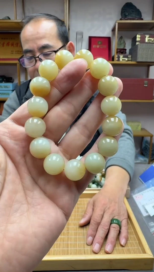 未镶嵌手链和田玉14且末糖白