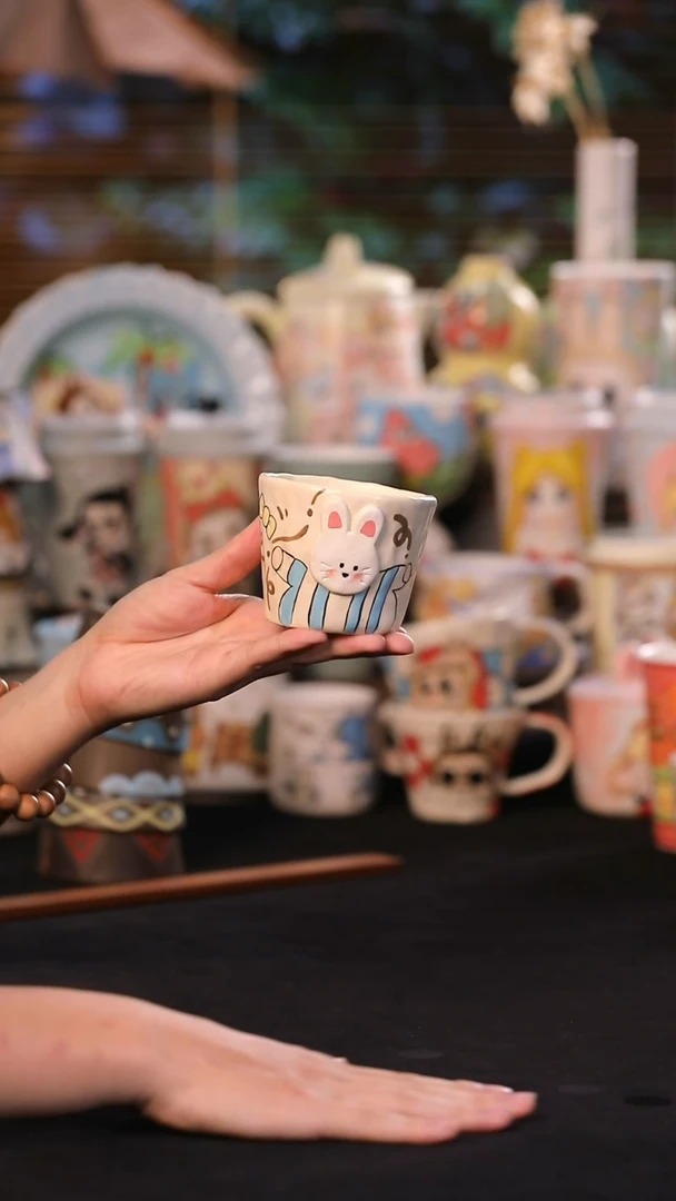 其他景德镇设计师手绘款瓷器