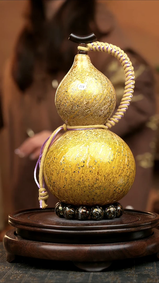 251号葫芦一物一拍  拍拍退退限购拉黑