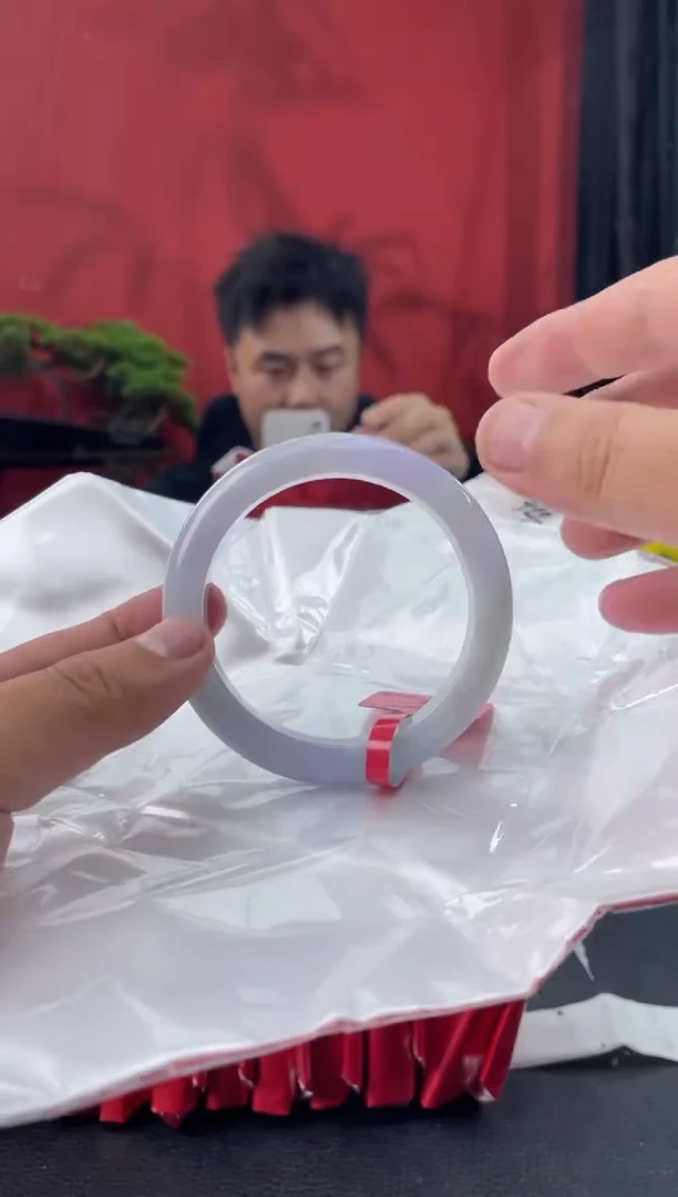 未镶嵌手镯翡翠5