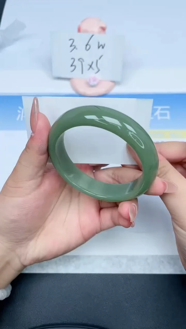 【闪购商品】石英质玉手镯未镶嵌340-64.8