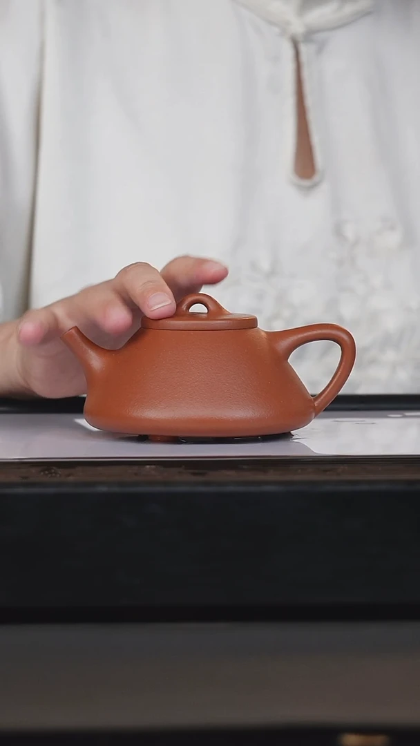 茶壶紫砂郑军朱泥子冶石瓢220cc