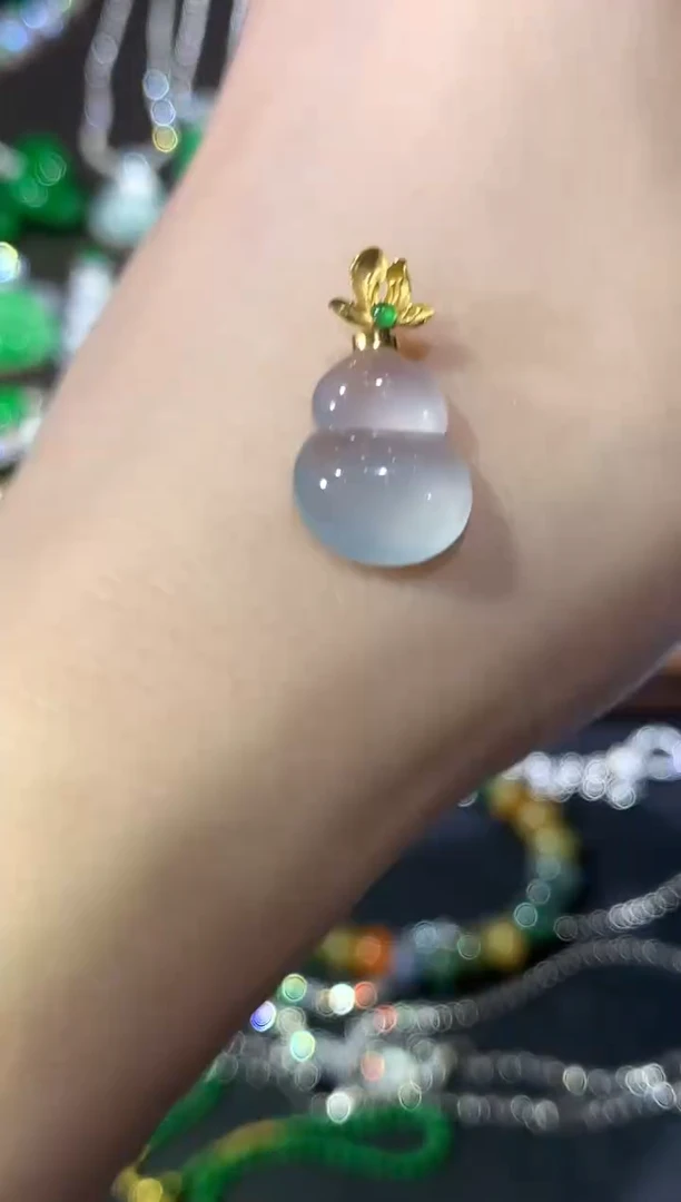 吊坠(不含链)18K金镶嵌翡翠C63