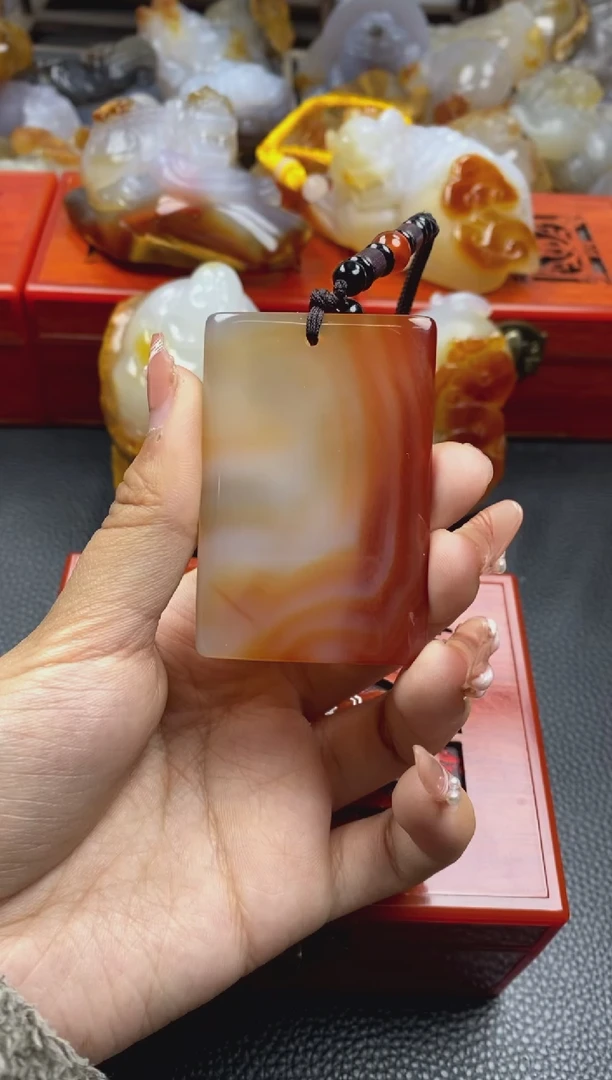 【闪购商品】玛瑙/玉髓挂件未镶嵌00