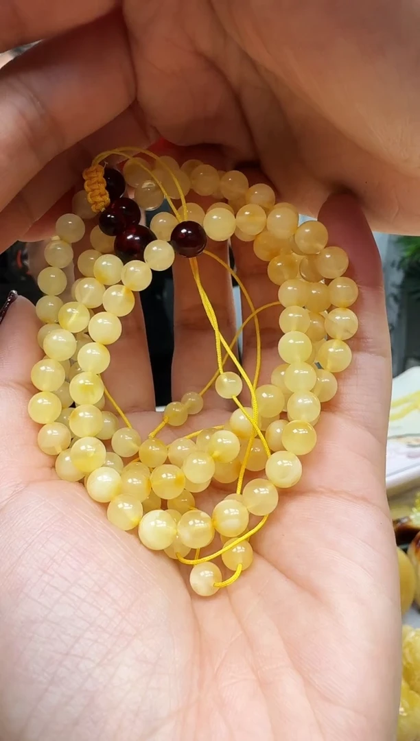 【闪购商品】琥珀裸石未镶嵌项链20.6