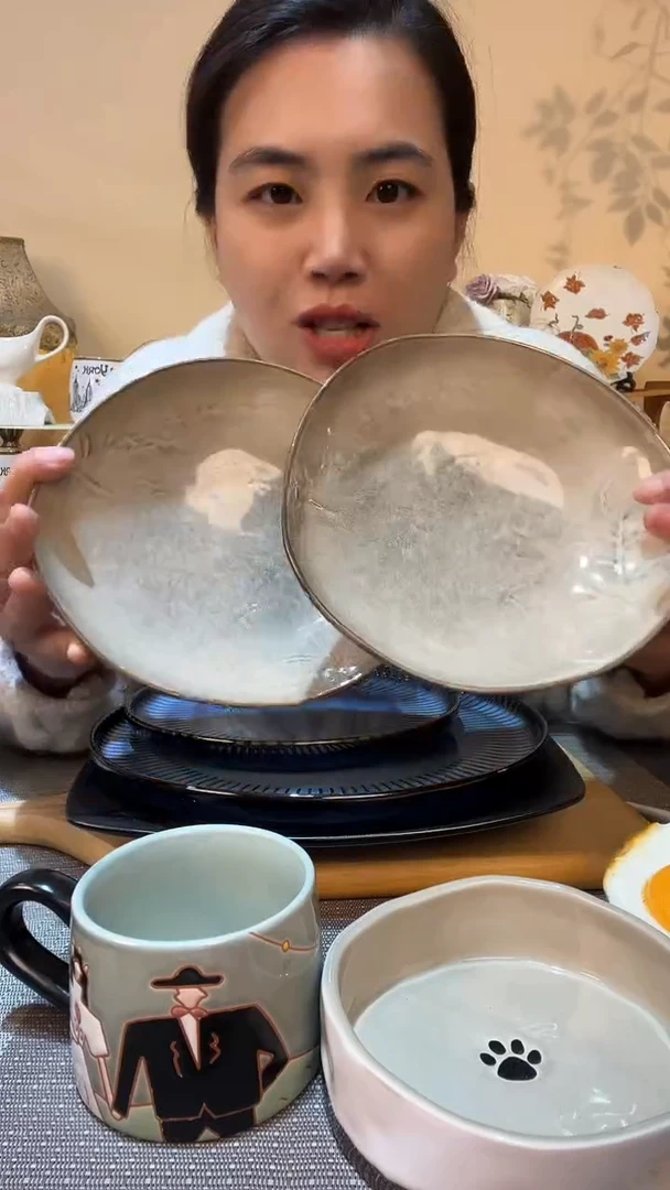 【闪购商品】瓷片2个复古8英寸异形碗 微瑕介意勿拍