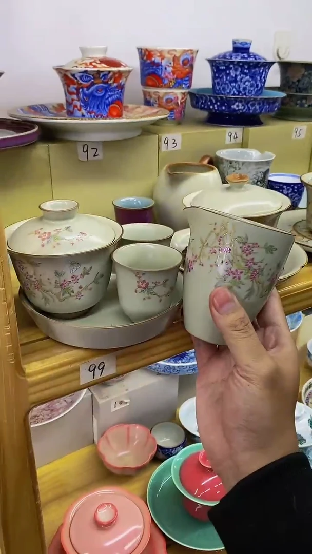 好看不贵经济实惠的盖碗18