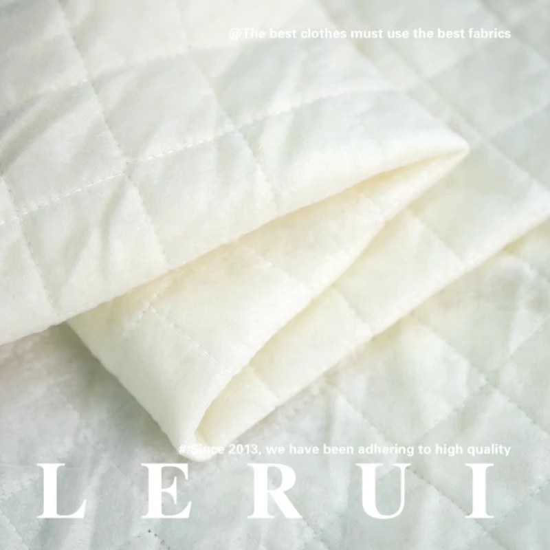 羊绒絮片面料轻微杂质150cm宽 260g/m秋冬季布料dl