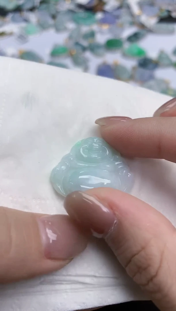【闪购商品】翡翠颈饰未镶嵌天然缅甸翡翠A货