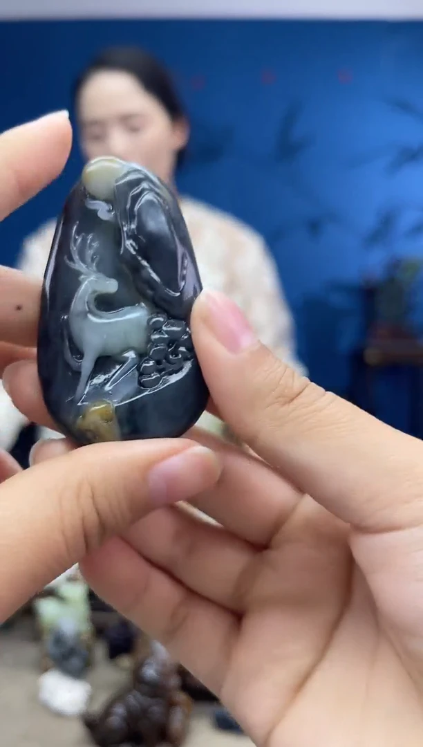 和田玉未镶嵌颈饰1