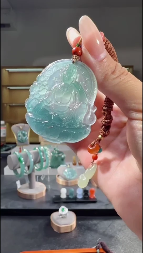 吊坠(不含链)未镶嵌翡翠观音