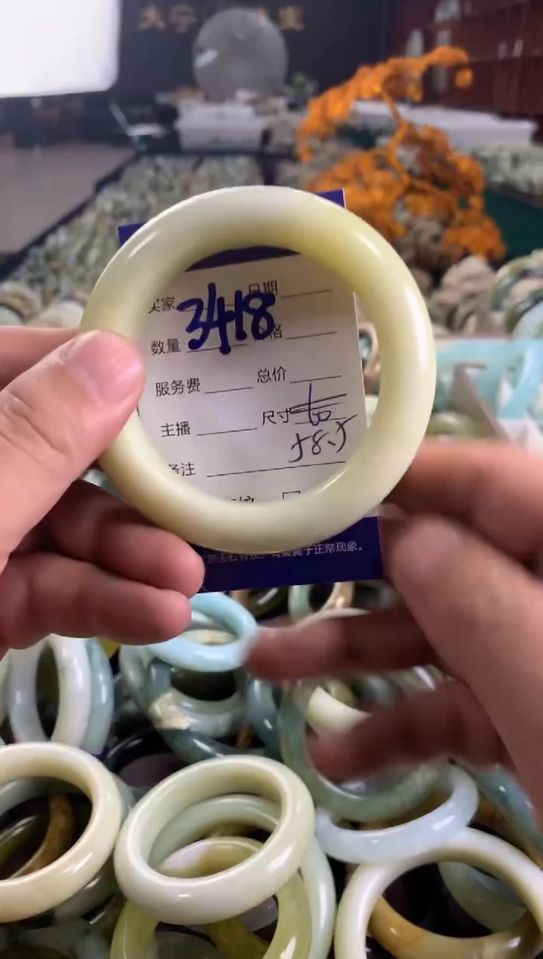 未镶嵌蛇纹石玉手镯3418